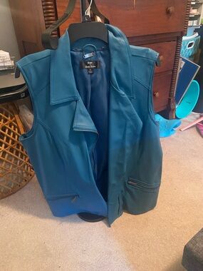 dennis basso teal blue leather sleeveless vest